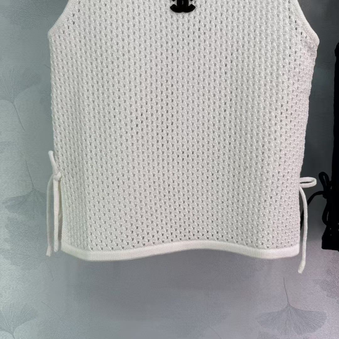 Strickweste mit Logo-Schriftzug