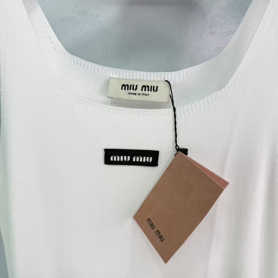 Gilet en tricot jacquard contrasté