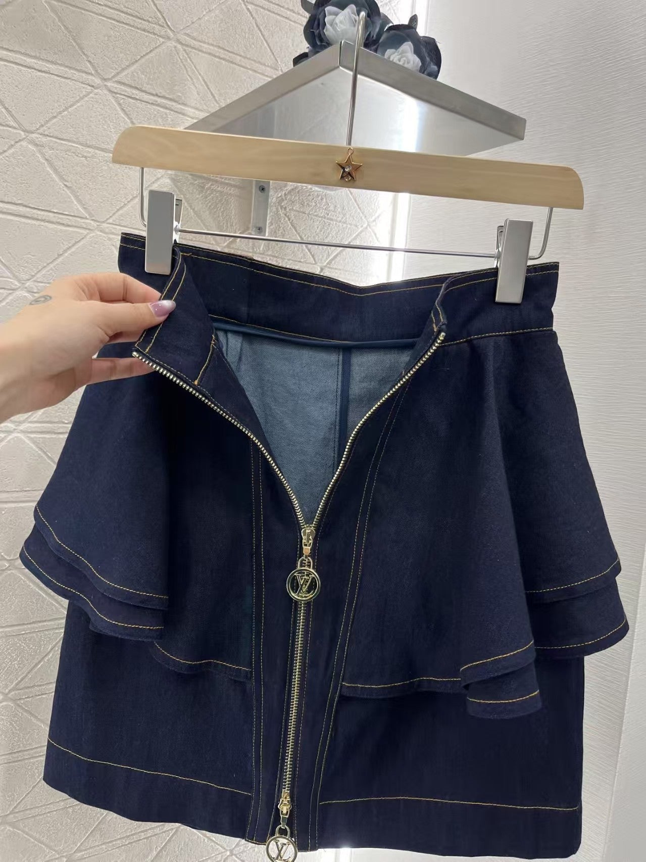 Jupe droite à volants en jean