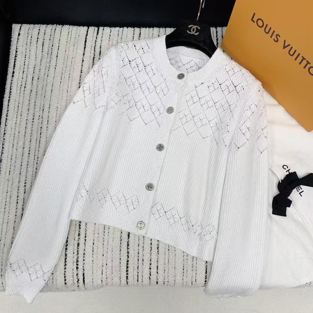 Durchbrochene Strickjacke