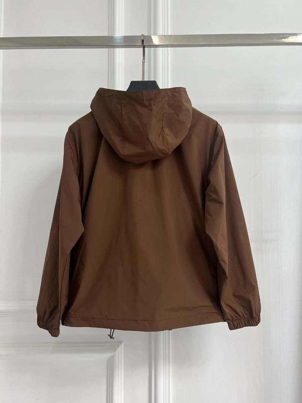 Coupe-vent à capuche New Letter de début de printemps 25