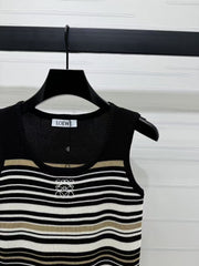 25 Spring/Summer U-neck striped knitted vest