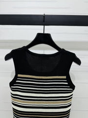 25 Spring/Summer U-neck striped knitted vest