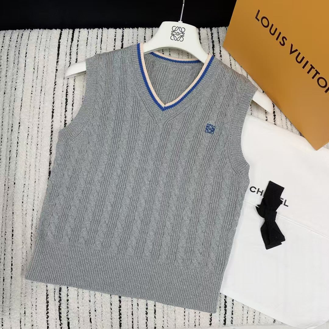 Frühling und Sommer neue bestickte Strickweste mit V-Ausschnitt