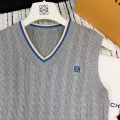 Spring and summer new v-neck embroidered knitted vest
