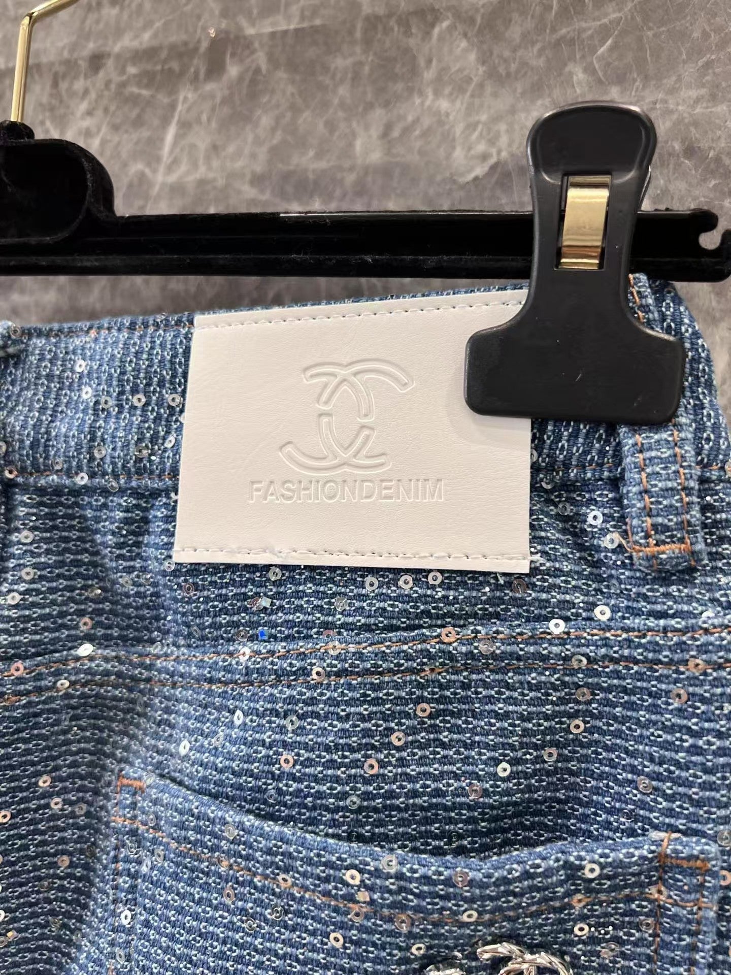 Jupe en jean à paillettes épaisses 25ss