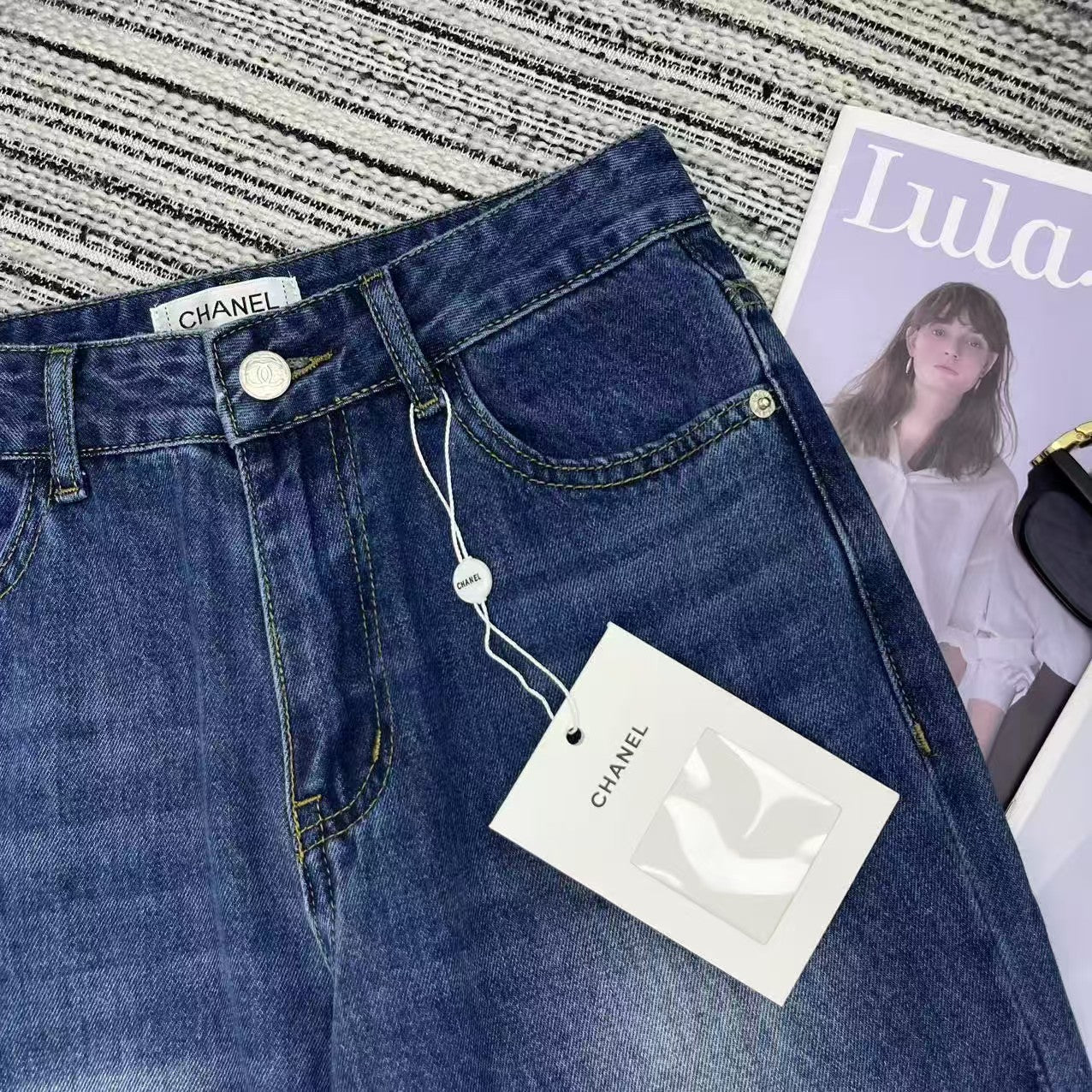 Pantalon droit en denim à paillettes avec logo imprimé Early Spring