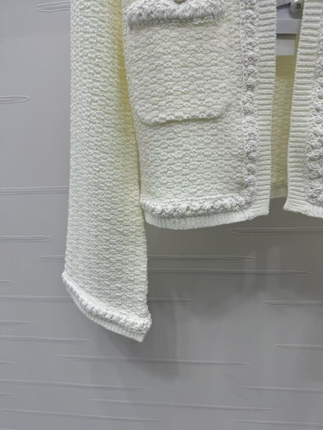 25 nouveaux cardigans tricotés à revers