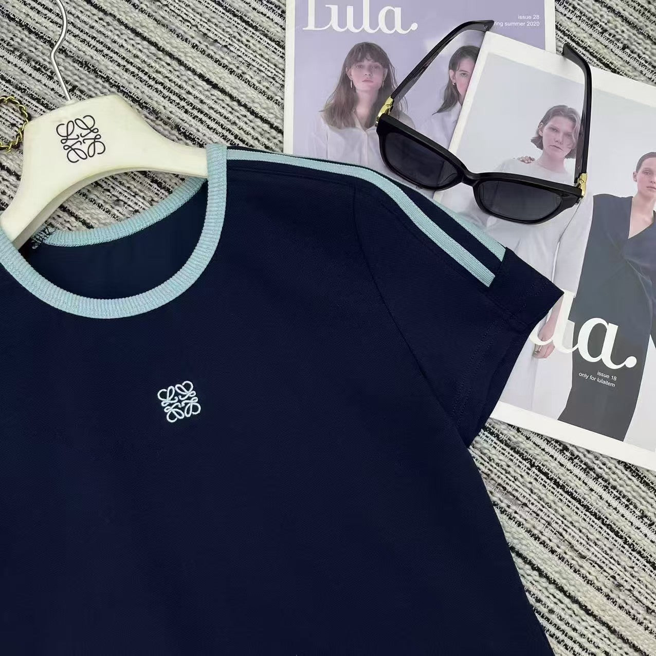 Contrast color short-sleeved elastic waist wide-leg pants suit