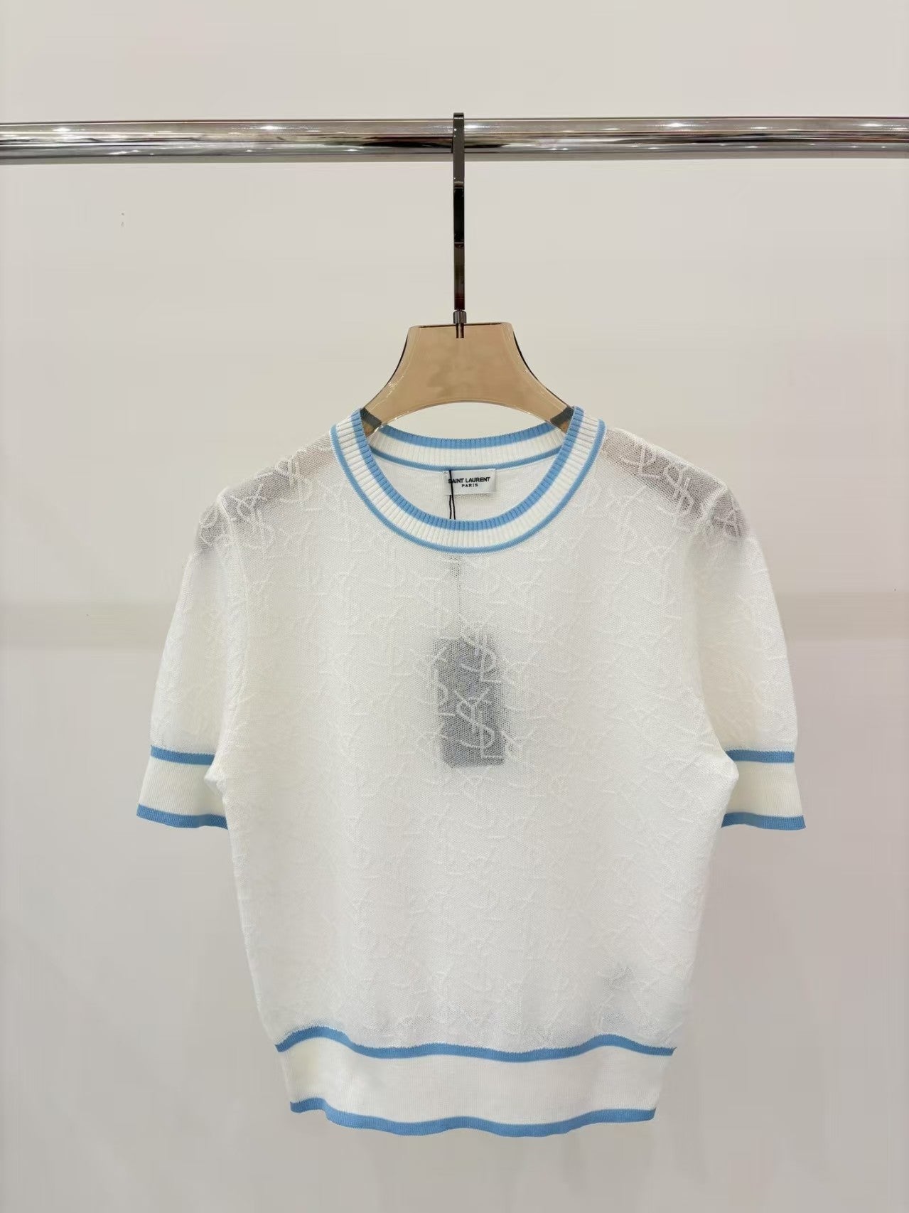 T-shirt tricoté à imprimé jacquard avec logo 25 lettres