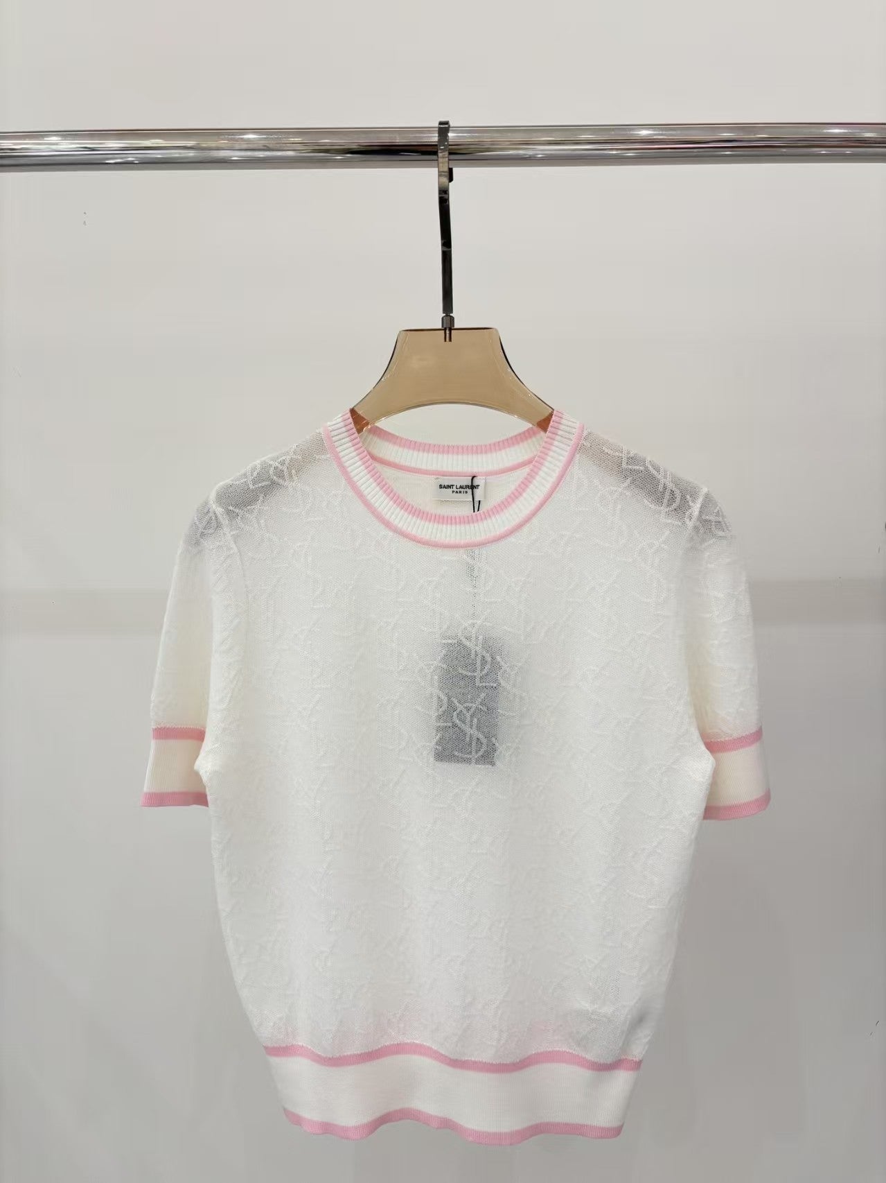 T-shirt tricoté à imprimé jacquard avec logo 25 lettres