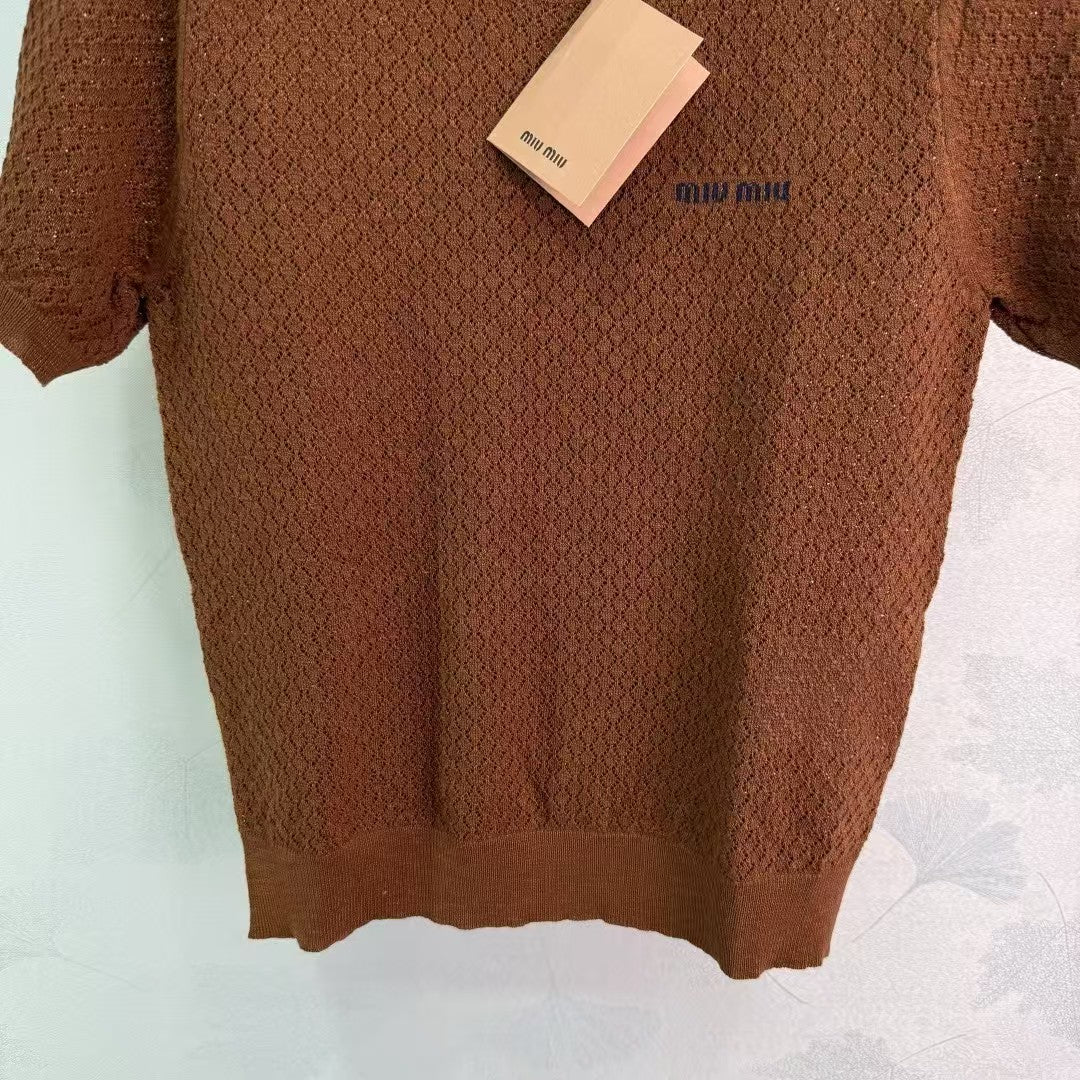 Hohlstrick-Rundhalsausschnitt, kurze Ärmel