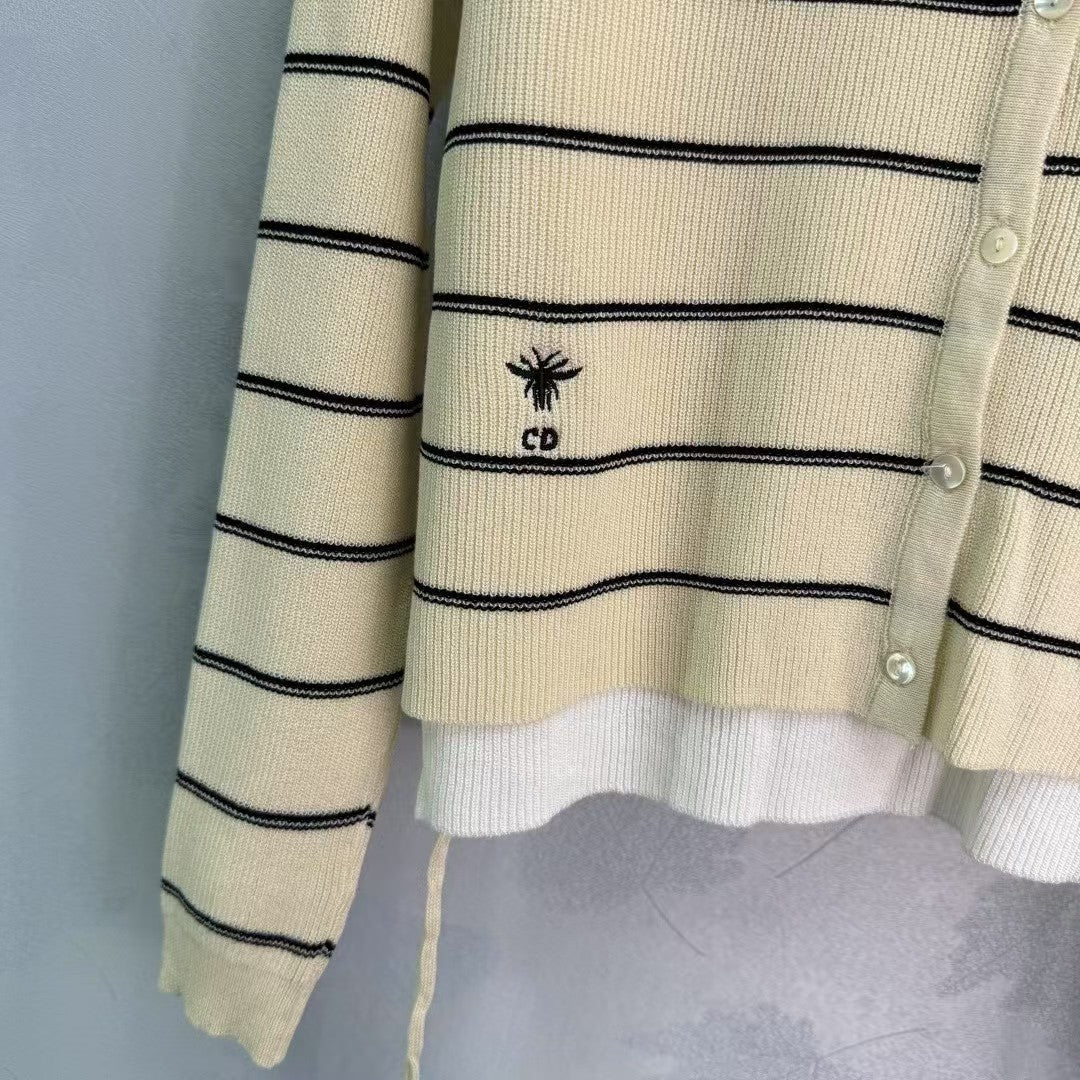 Fake two-piece long-sleeved cardigan