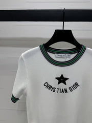 Embroidered logo knit short sleeves