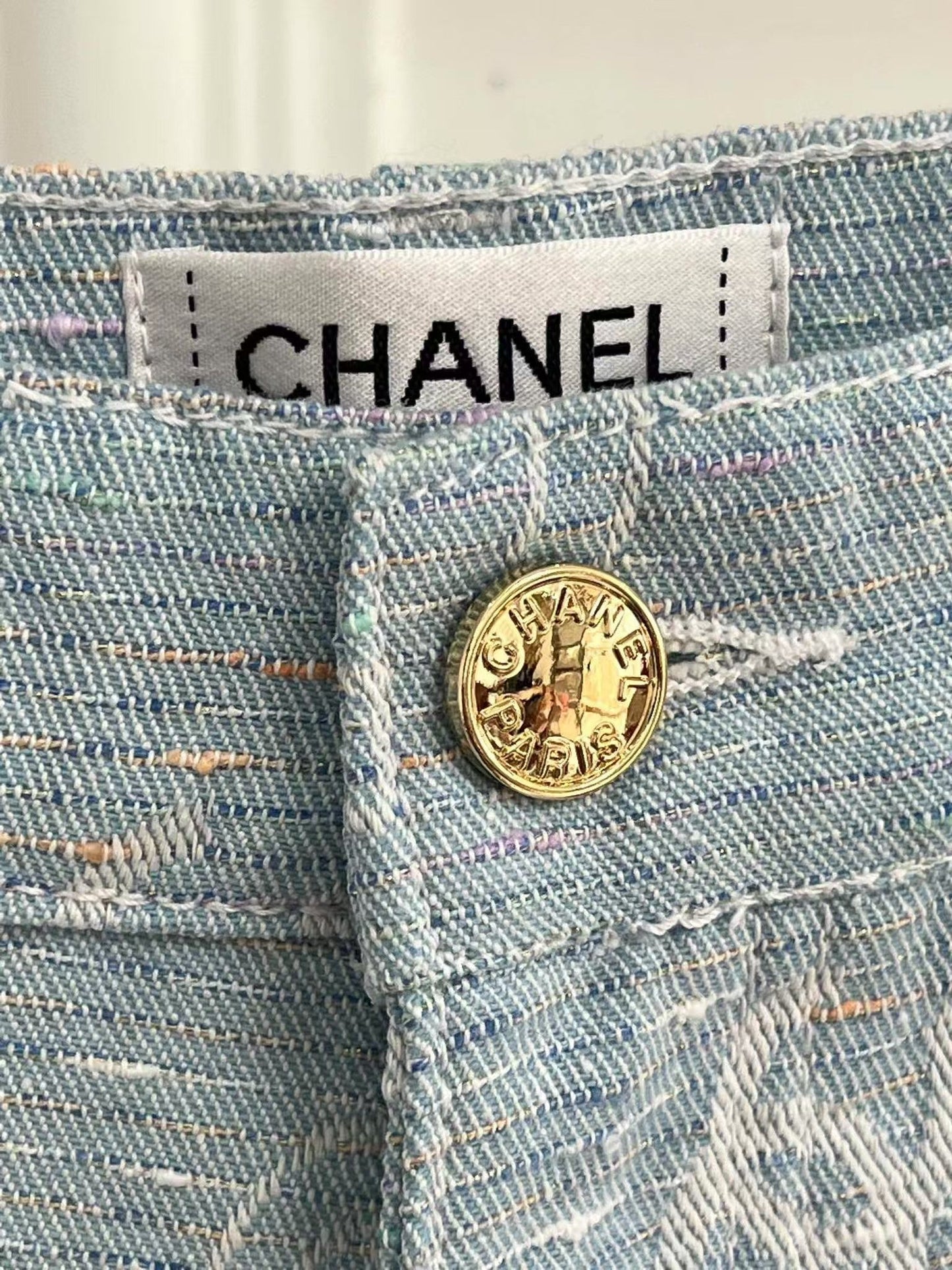 Light jacquard all over print denim shorts