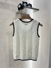 Contrast lace knitted vest