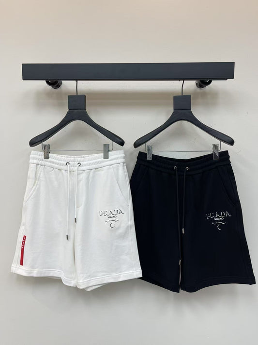 Neue Jacquard-Shorts