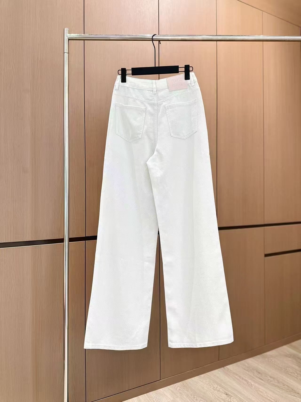 New double button jeans