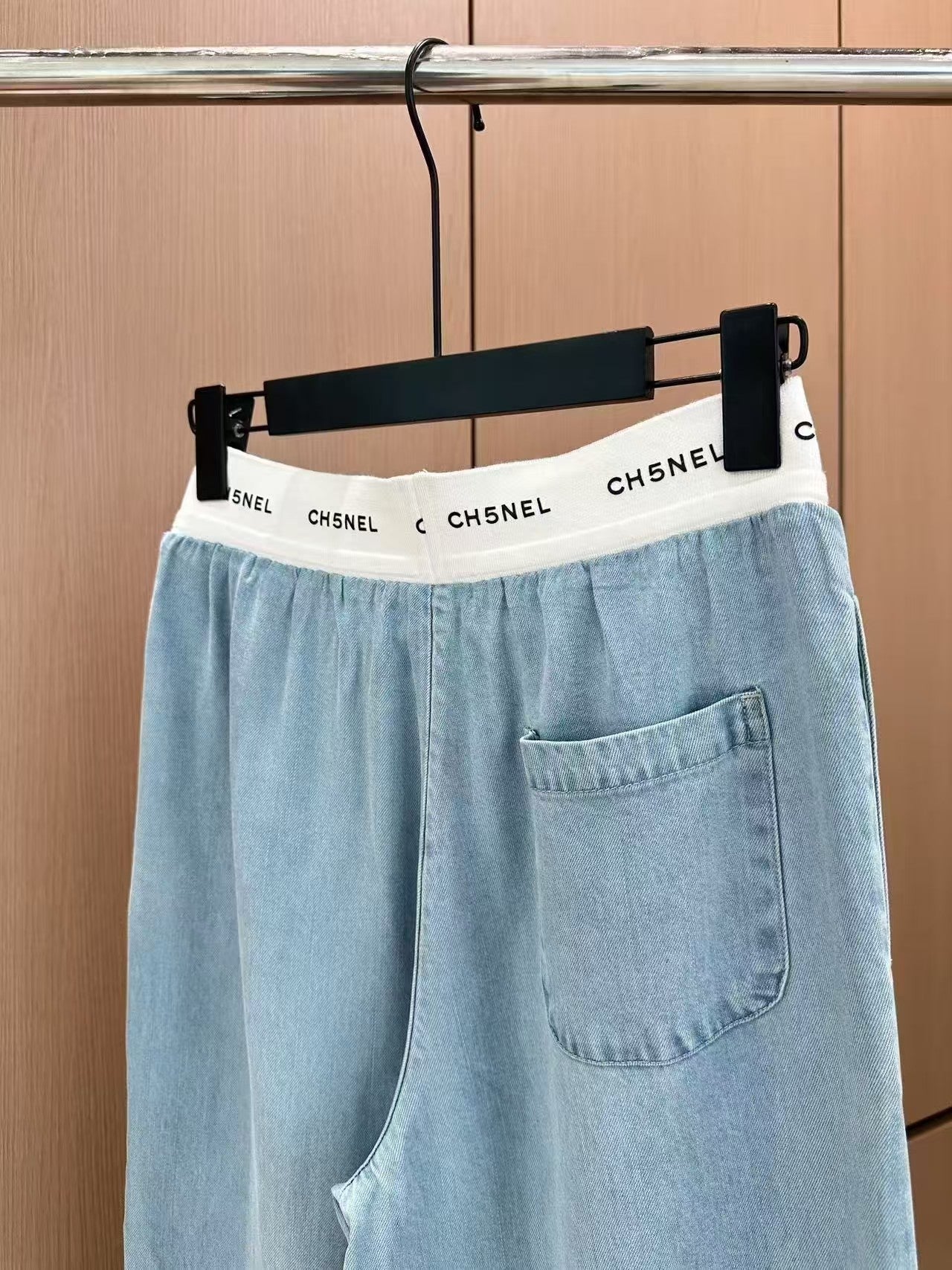 Jean Tencel à cordon de serrage de couleur contrastée