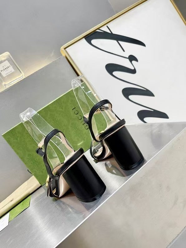 Sandales classiques et polyvalentes