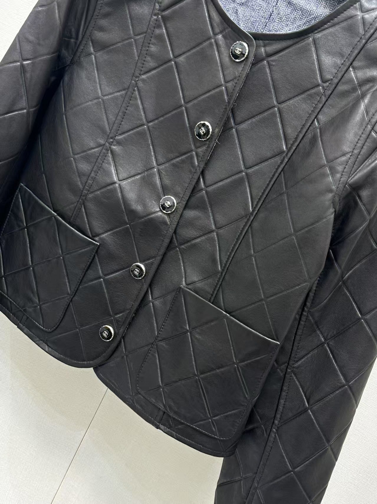 25 nouvelles vestes en peau d'agneau