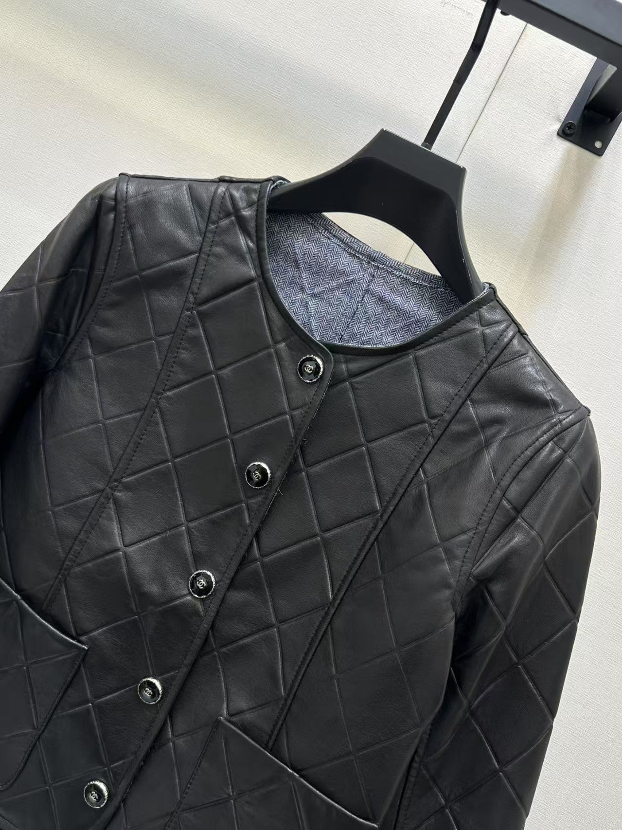 25 nouvelles vestes en peau d'agneau