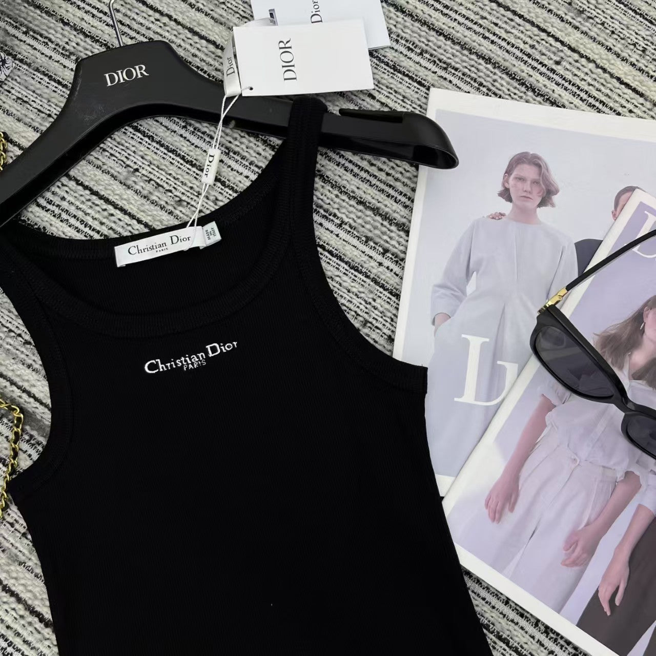 Camisole avec lettres brodées