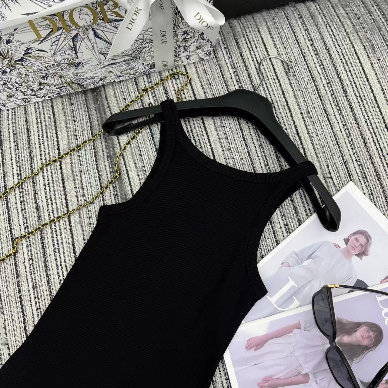 Camisole avec lettres brodées