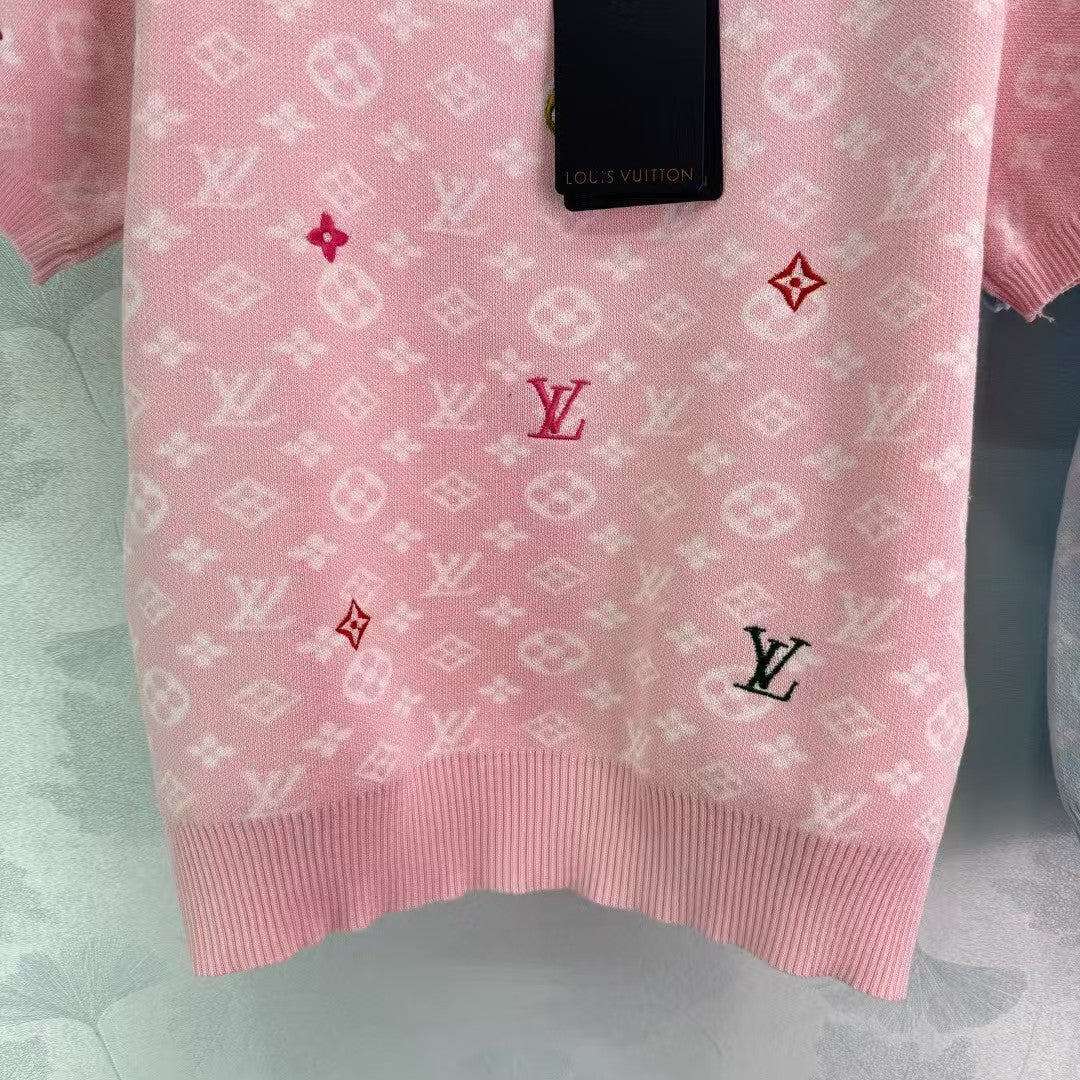 Neuer Stil gestrickter Rundhalsausschnitt mit kurzen Ärmeln im frühen Frühling