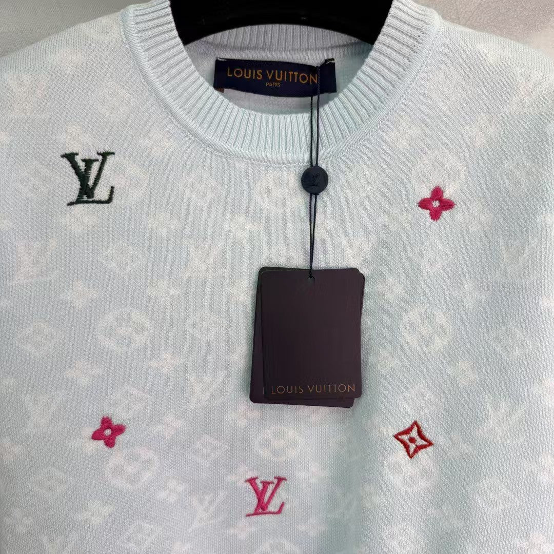 Neuer Stil gestrickter Rundhalsausschnitt mit kurzen Ärmeln im frühen Frühling