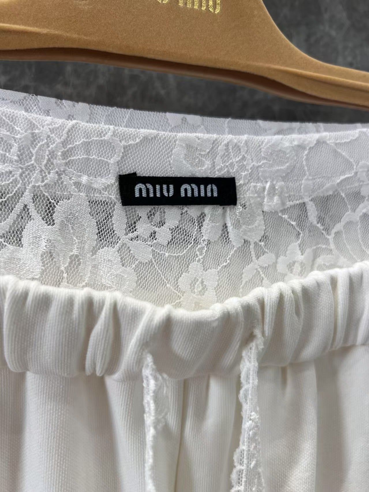 Pantalon décontracté à double taille avec cordon de serrage