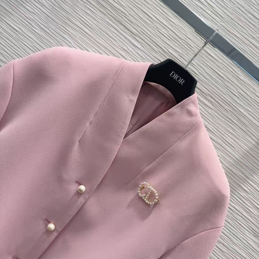 Atmosphärische Anzugjacke im neuen Stil