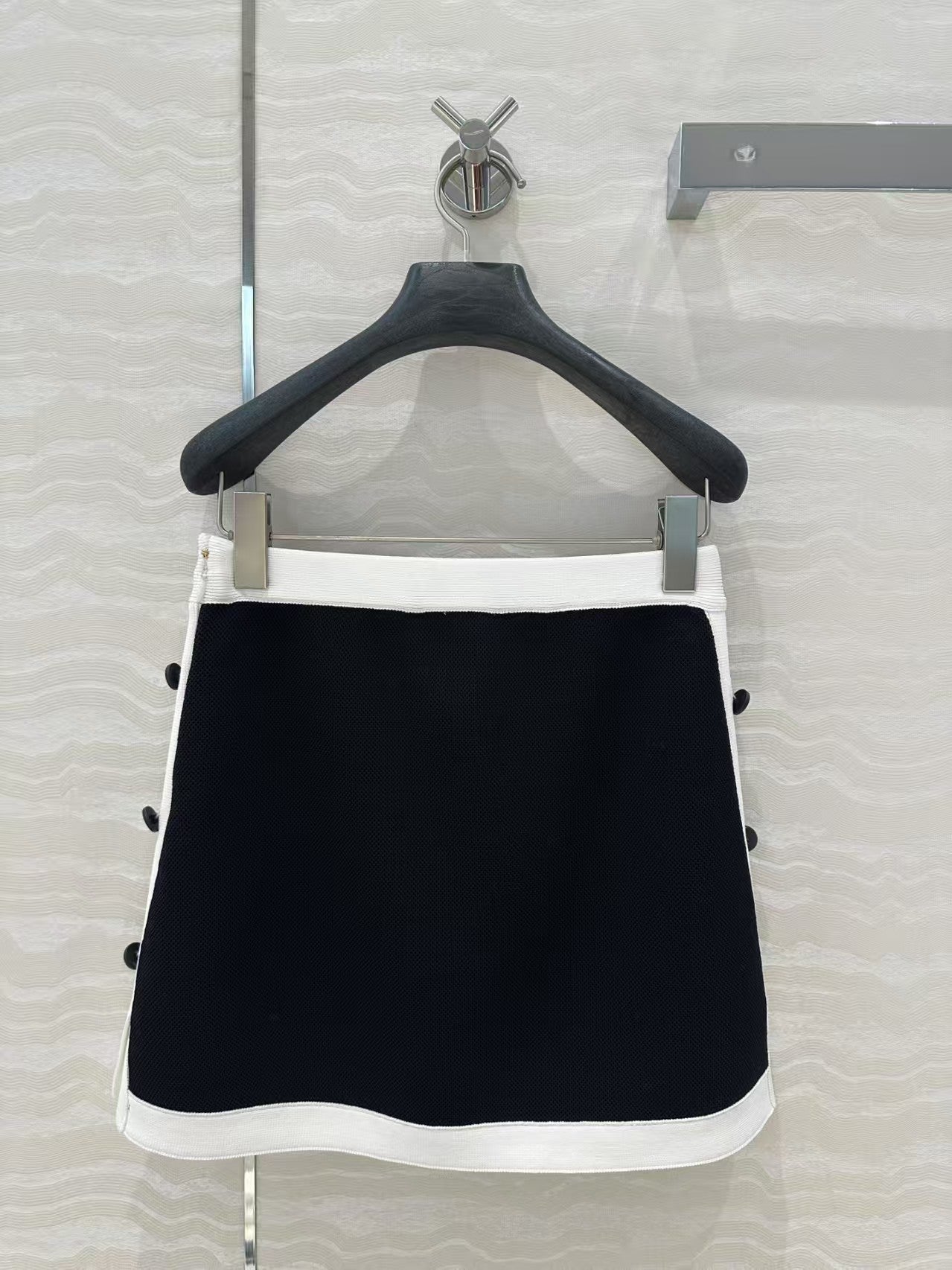 Mini-jupe en tricot de couleur contrastée Temperament