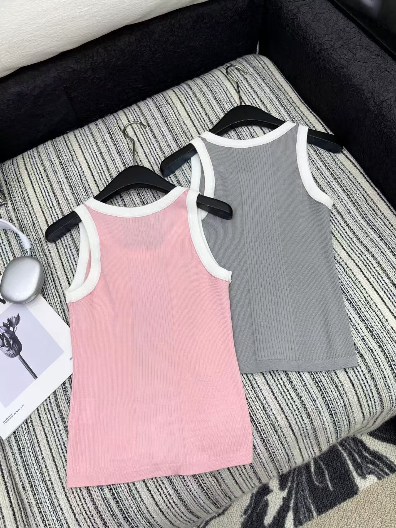 25 nouveaux gilets tricotés printemps-été