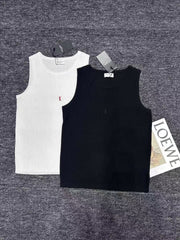 Lettering embroidered knitted vest