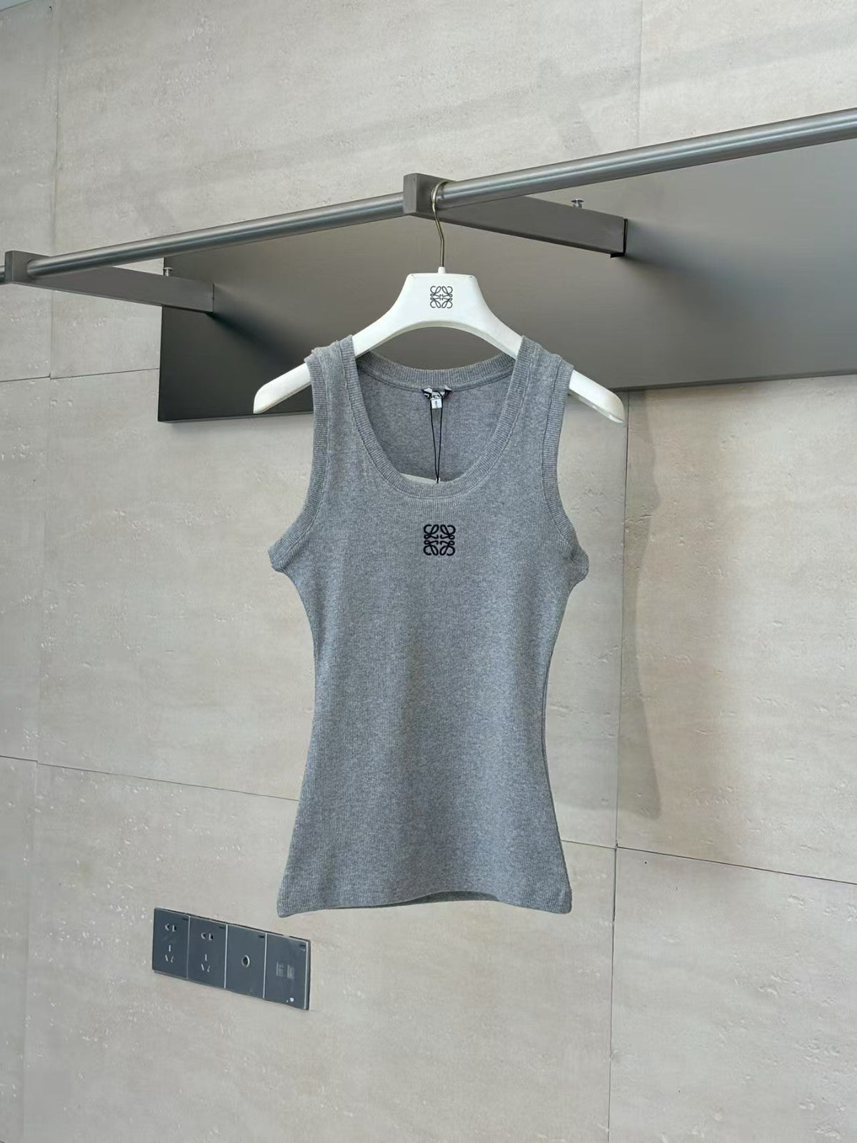 Chest logo vest