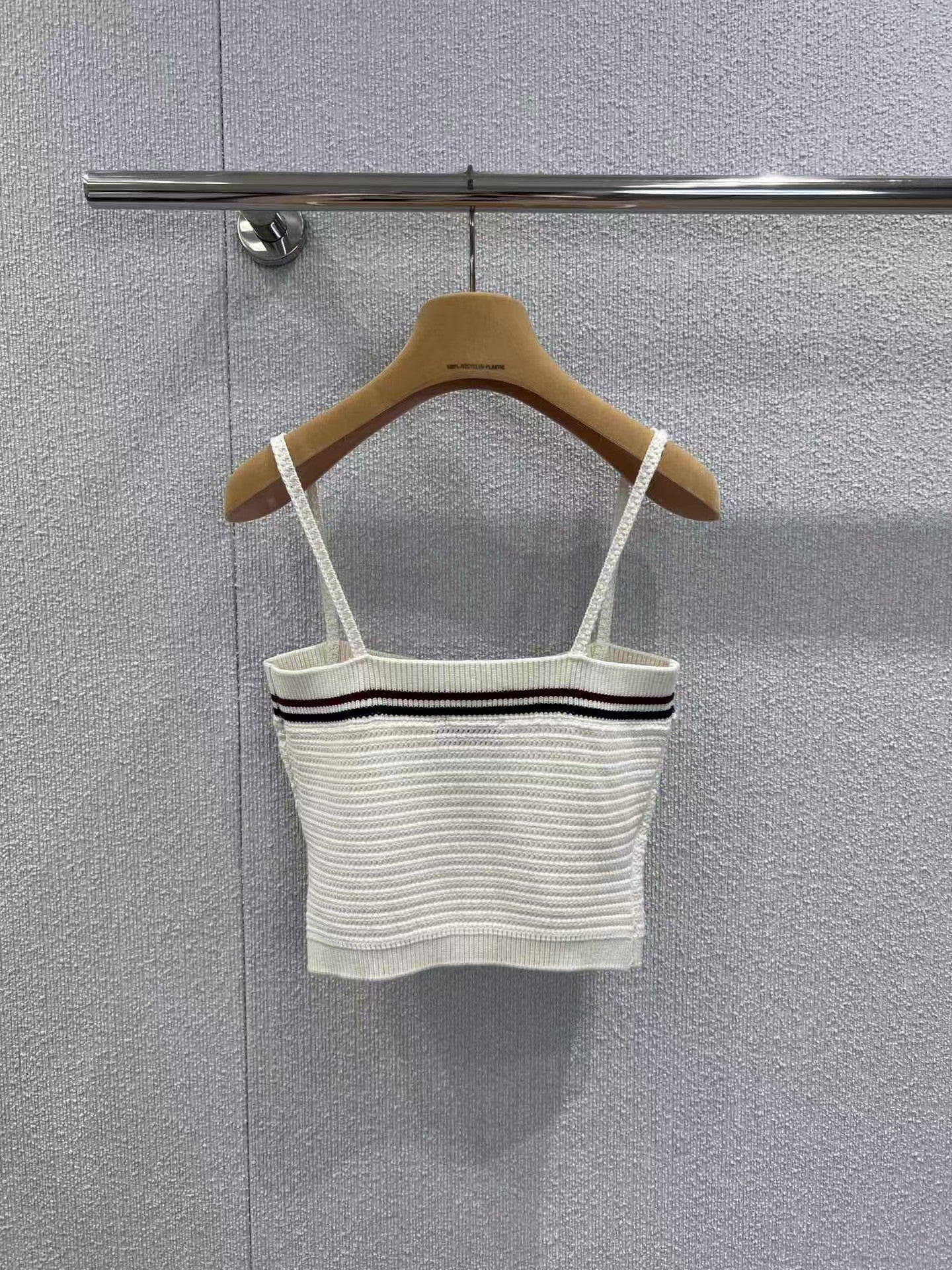 Gestrickte Hosenträger + Rock