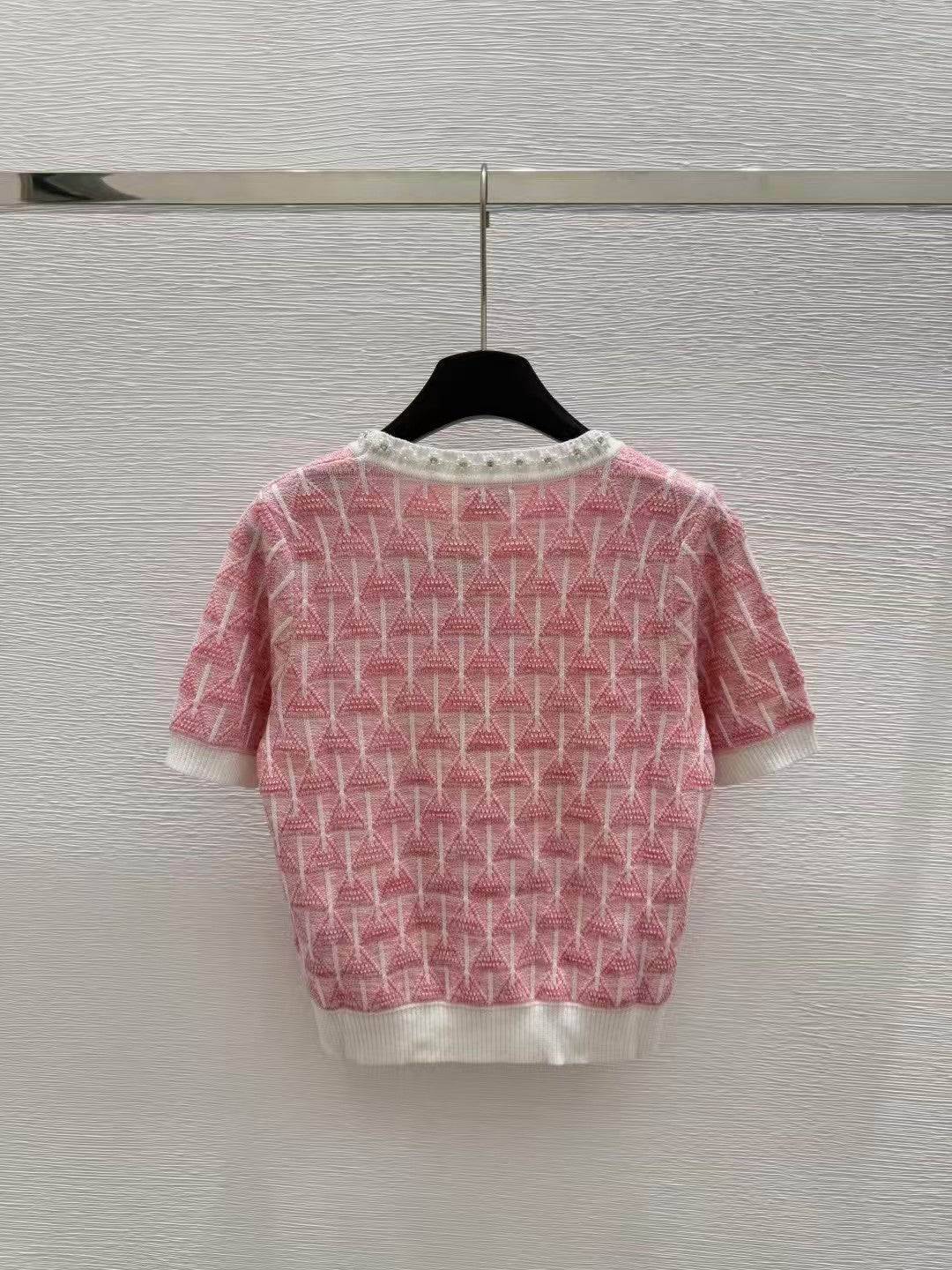 Col ras du cou, manches courtes en tricot perlé