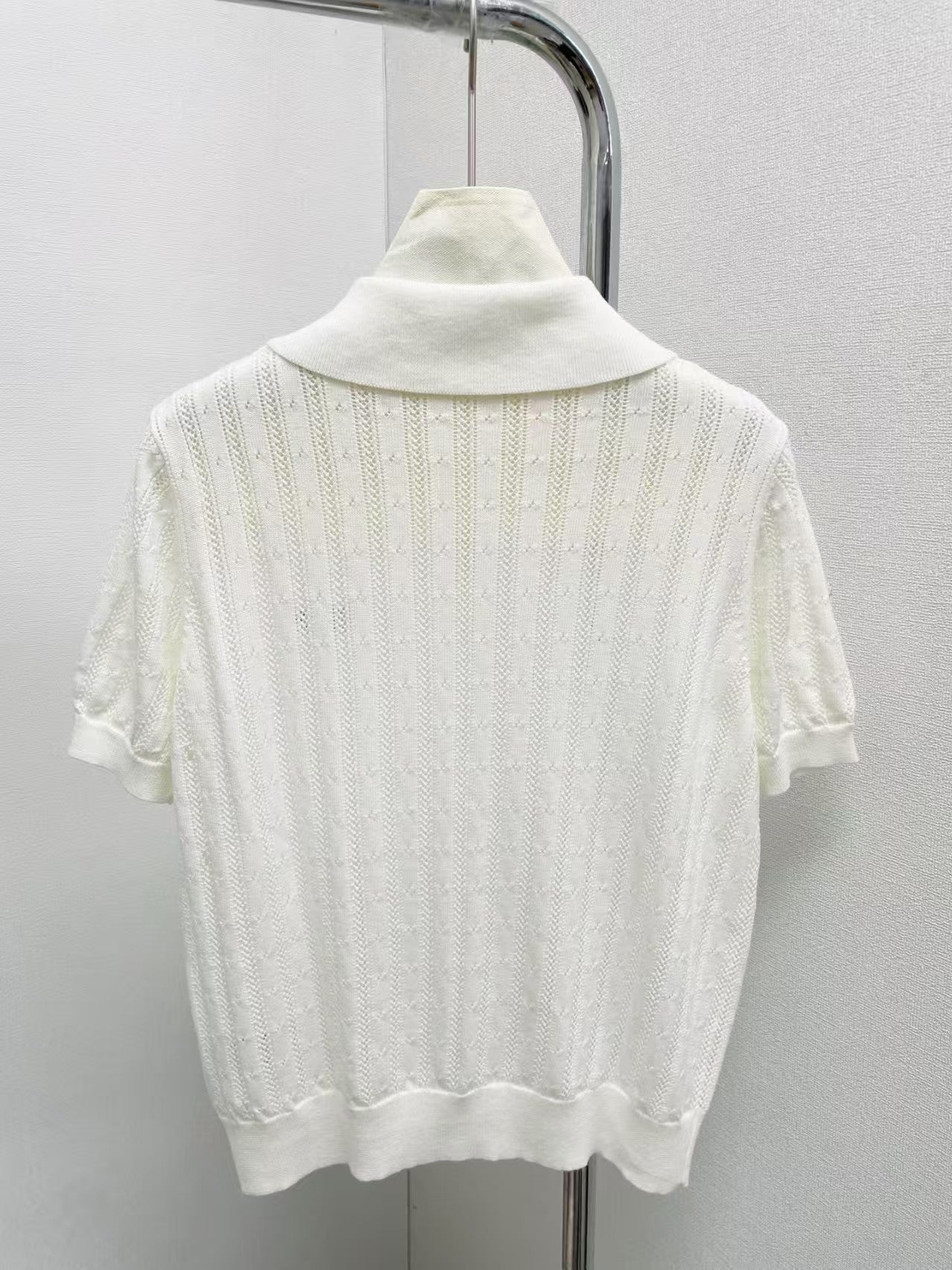 Mesh stitching hollow lapel short sleeves