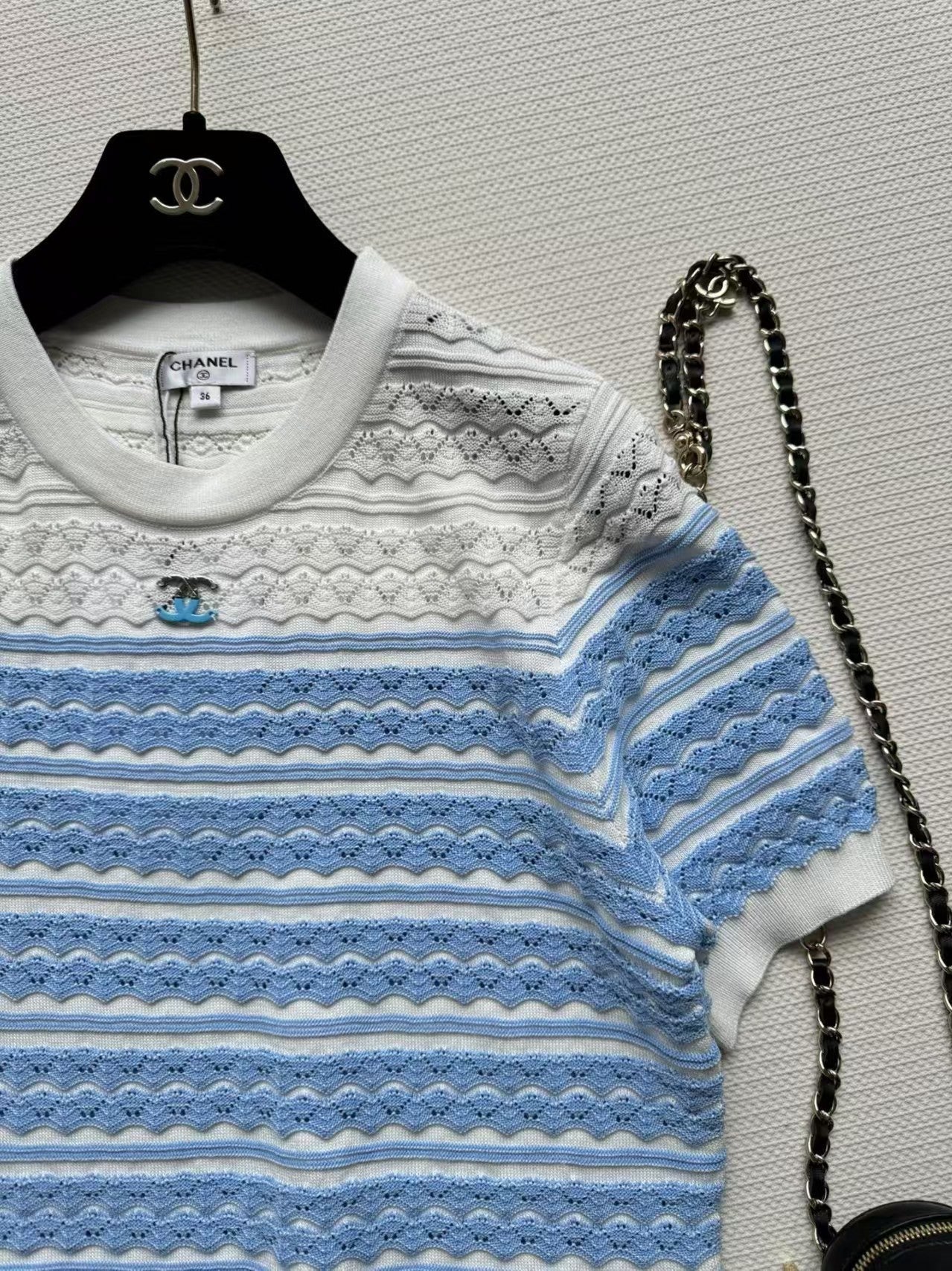 25 nouveaux manches courtes