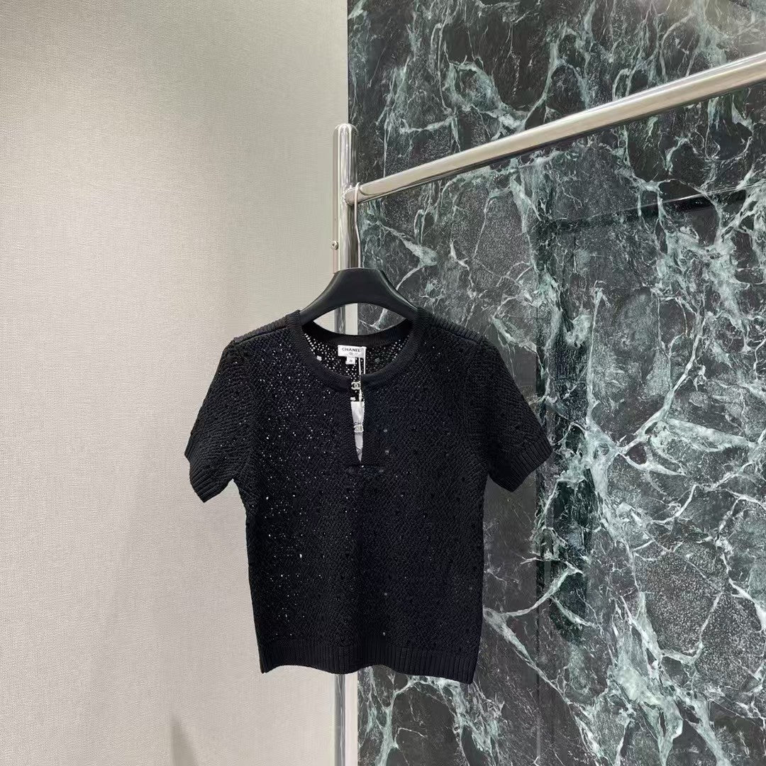 Gestrickte, hohle kurze Ärmel