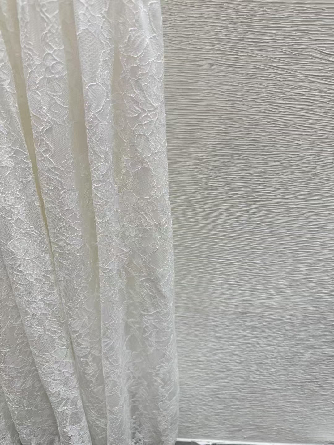 Neues Strickwestenkleid mit Rundhalsausschnitt