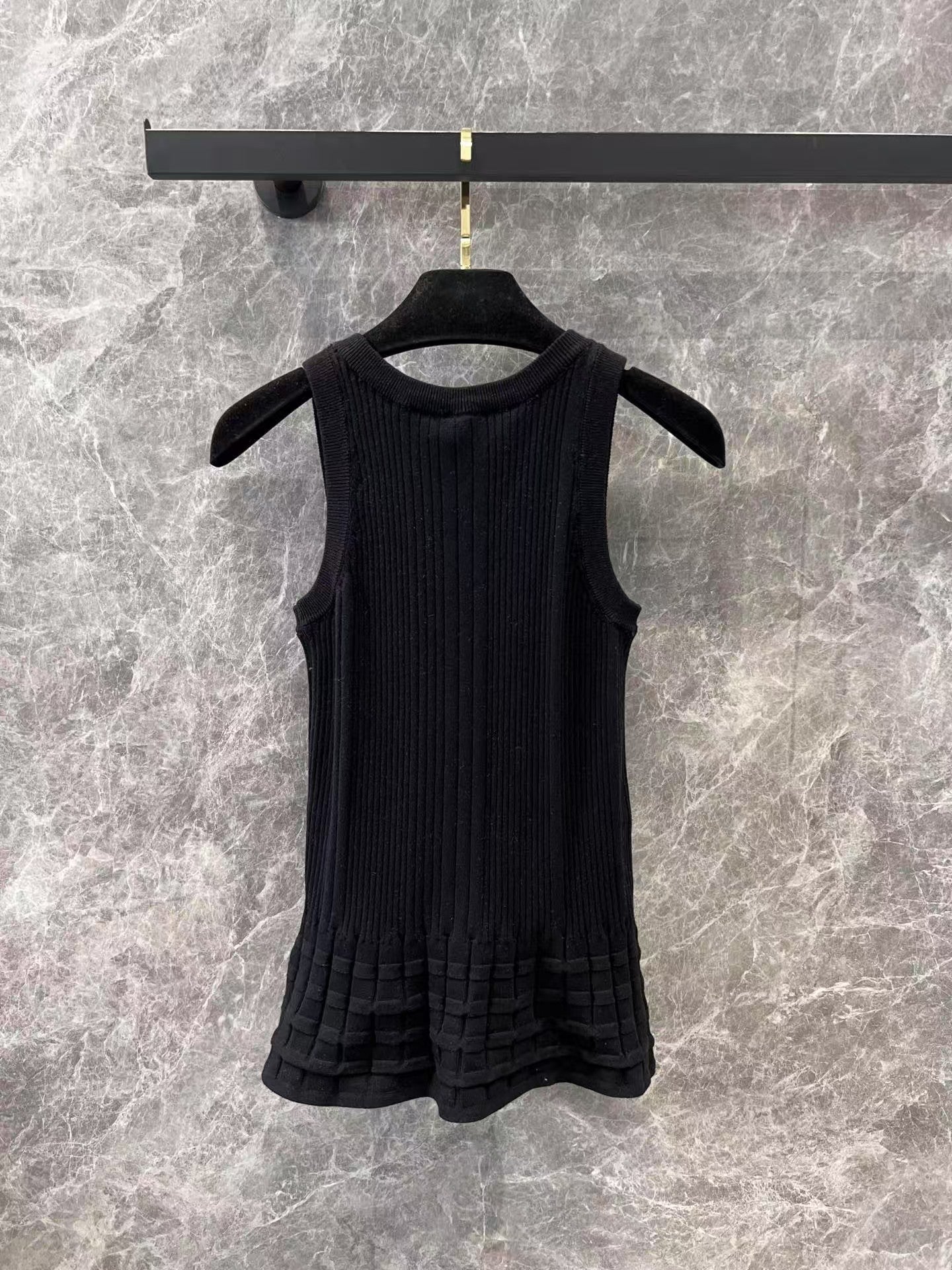 25 gilets en tricot jacquard