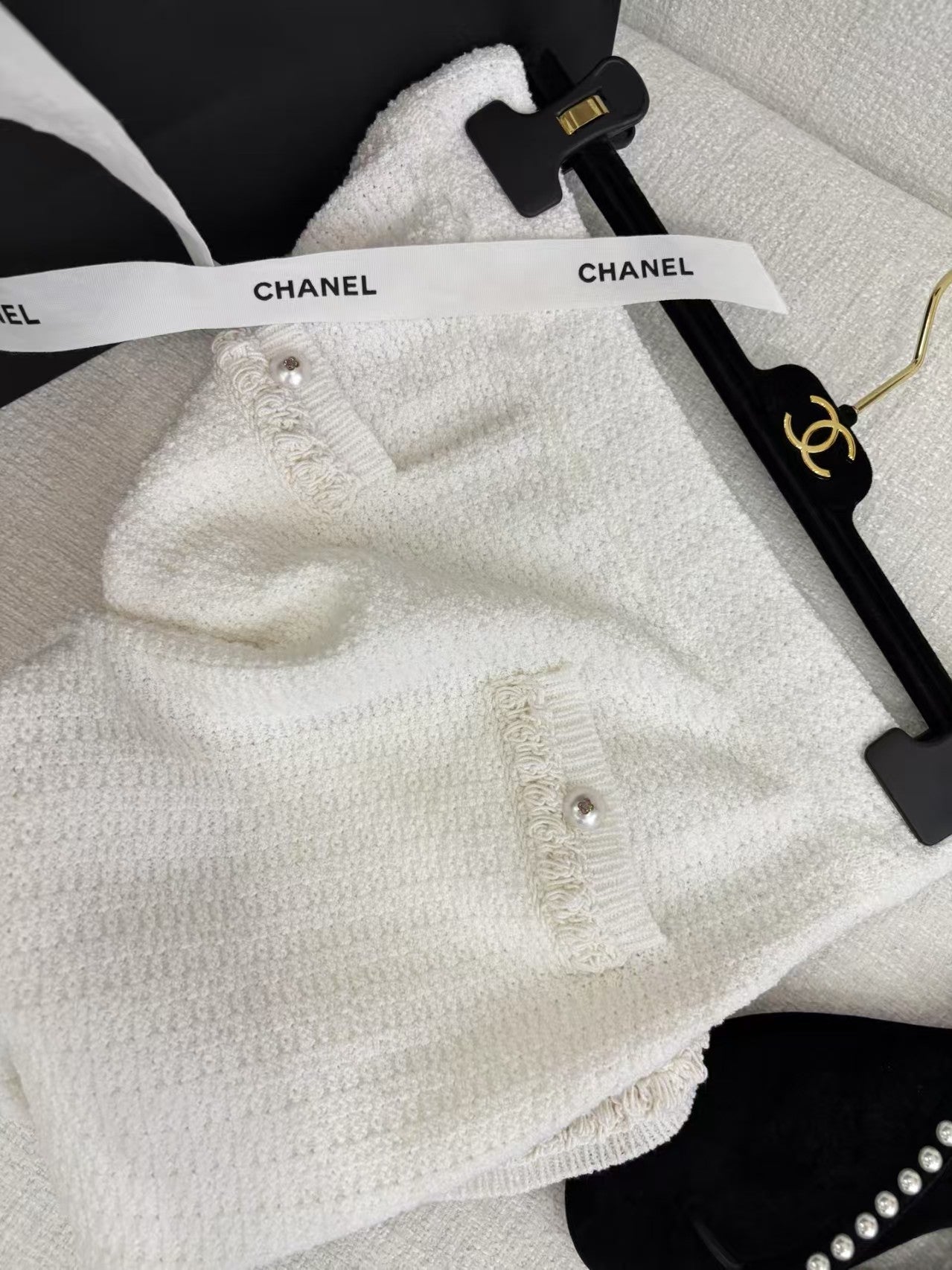 Little girl collar pearl skirt