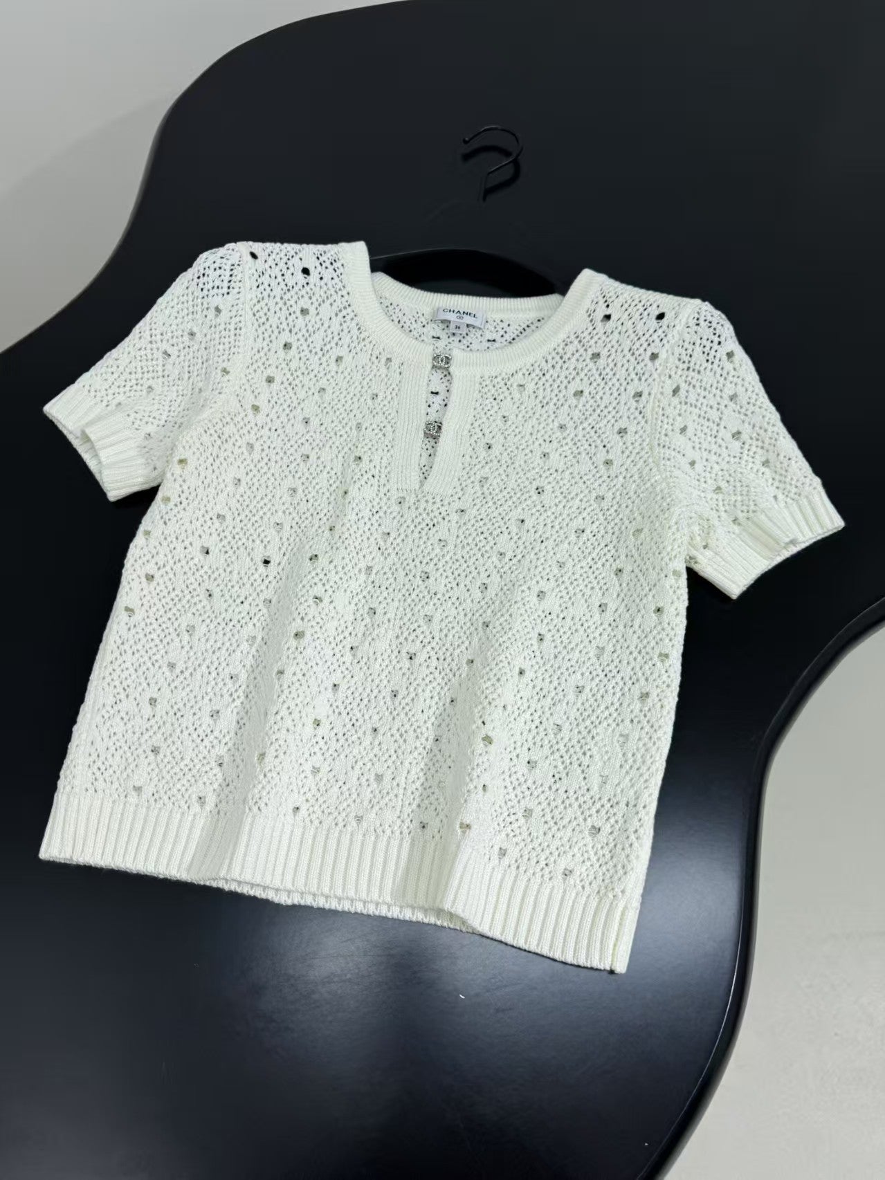 Manches courtes creuses en laine