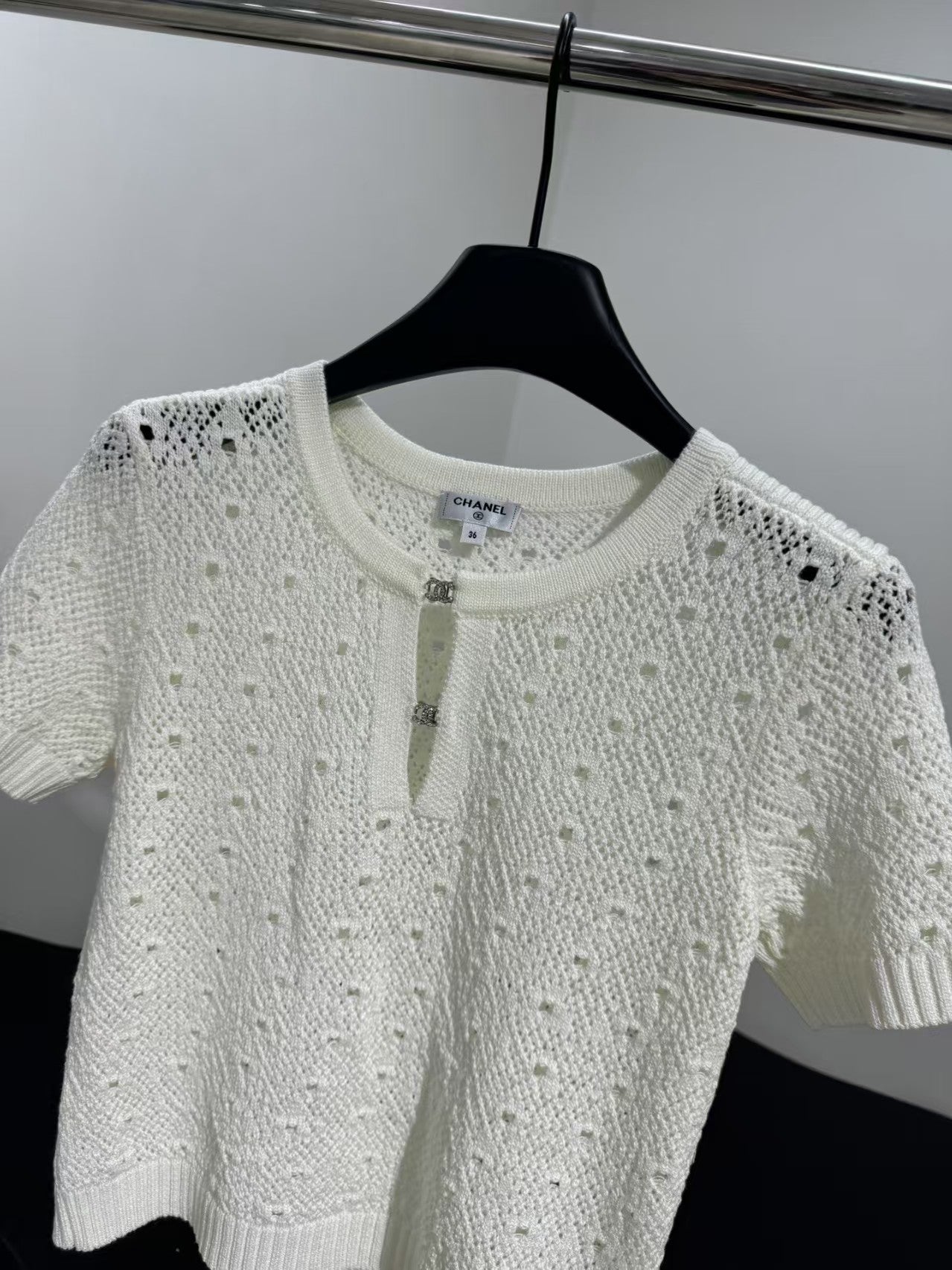 Manches courtes creuses en laine