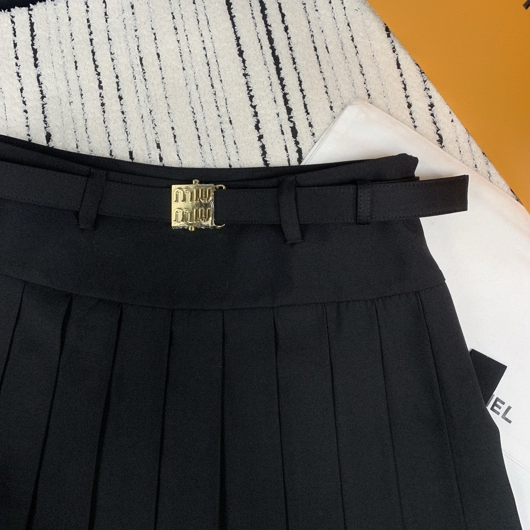 Early Spring New Side Zipper Letter Belt Pleated Skirt