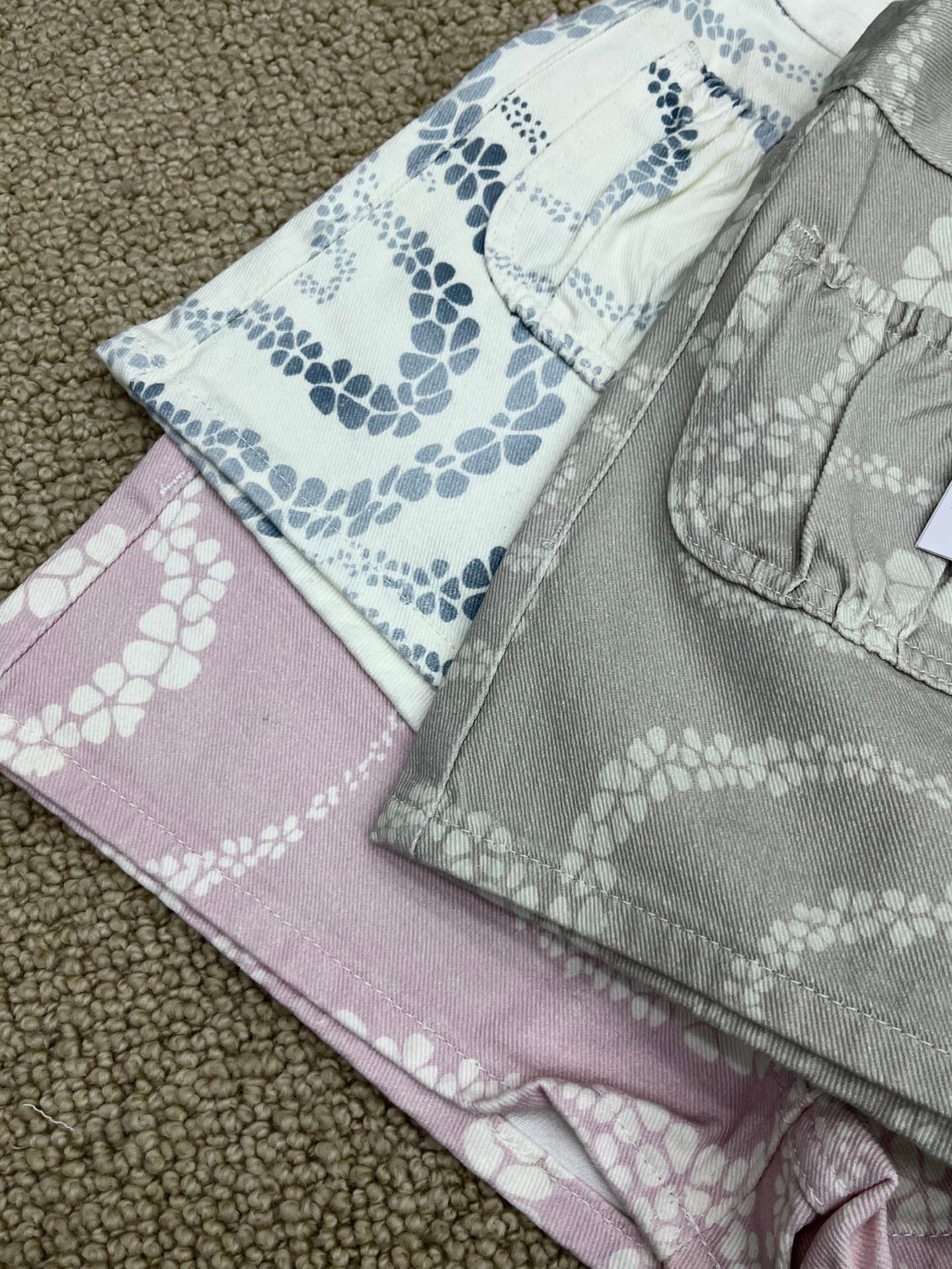 Bedruckte Jeansshorts 