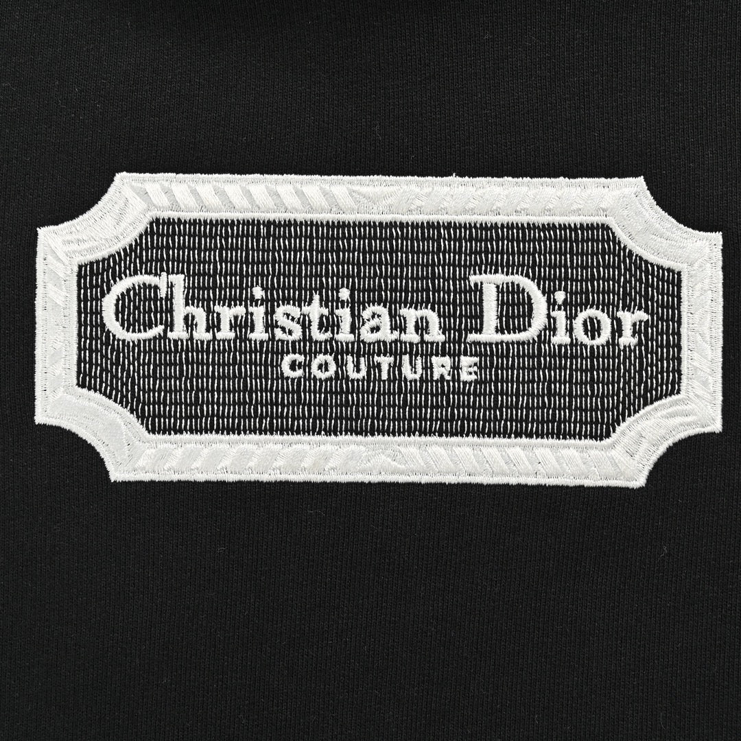 Sweat à capuche avec logo argenté brodé