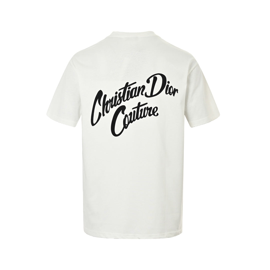 Kurze Ärmel mit geflocktem Schriftzug auf der Rückseite 